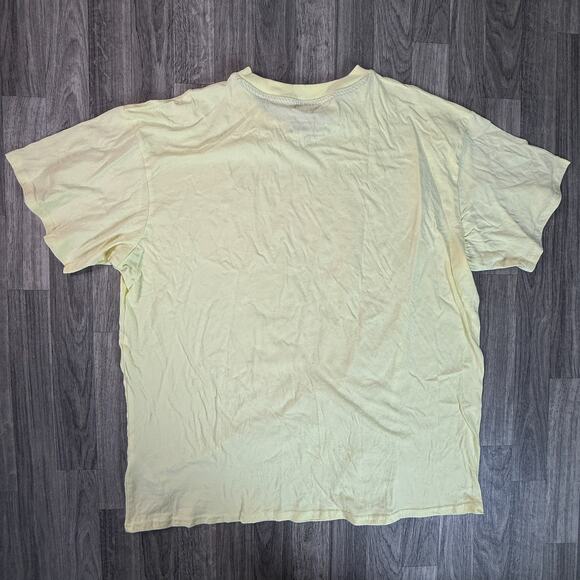 Volcom Stone “Lost In A Daydream” Yellow Graphic Tee Surf Skate Vintage Print - Picture 2 of 5